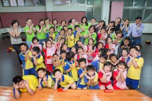 基隆八斗國小學期末相見歡-成果發表+頒發獎學金 