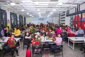 家總服務-喘息計畫第一堂課:聖誕節花圈製作